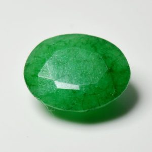 Natural Emerald India Panna 5.9 Carat Approx – Premium Green Gemstone – Navgraha.in