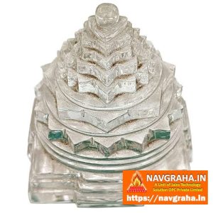 Crystal Shree Yantra Belgium Glass Approx Weight 200 to 250 Grams - Navgraha.in