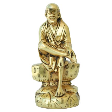 Fine Finishing Saibaba Brass Idol | Deity Idol Exclusive Collection