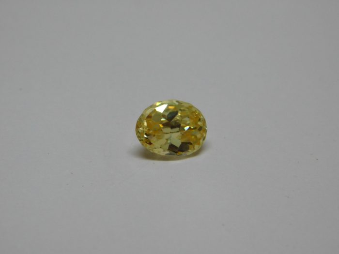 Yellow Sapphire Synthetic 5.30 Ct Navgraha Certified - Navgraha - Image 2